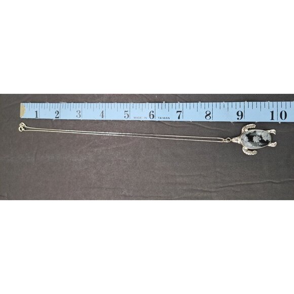 Vintage Turtle Pendant Necklace Snowflake Obsidian Stone Chain Sterling Silver - Picture 11 of 12